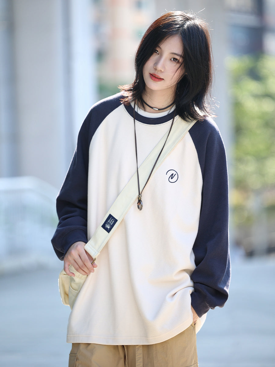 【Oneblue Shop】レトロカラフルな秋用ラウンドネックロングスリーブスウェットシャツ LS372501