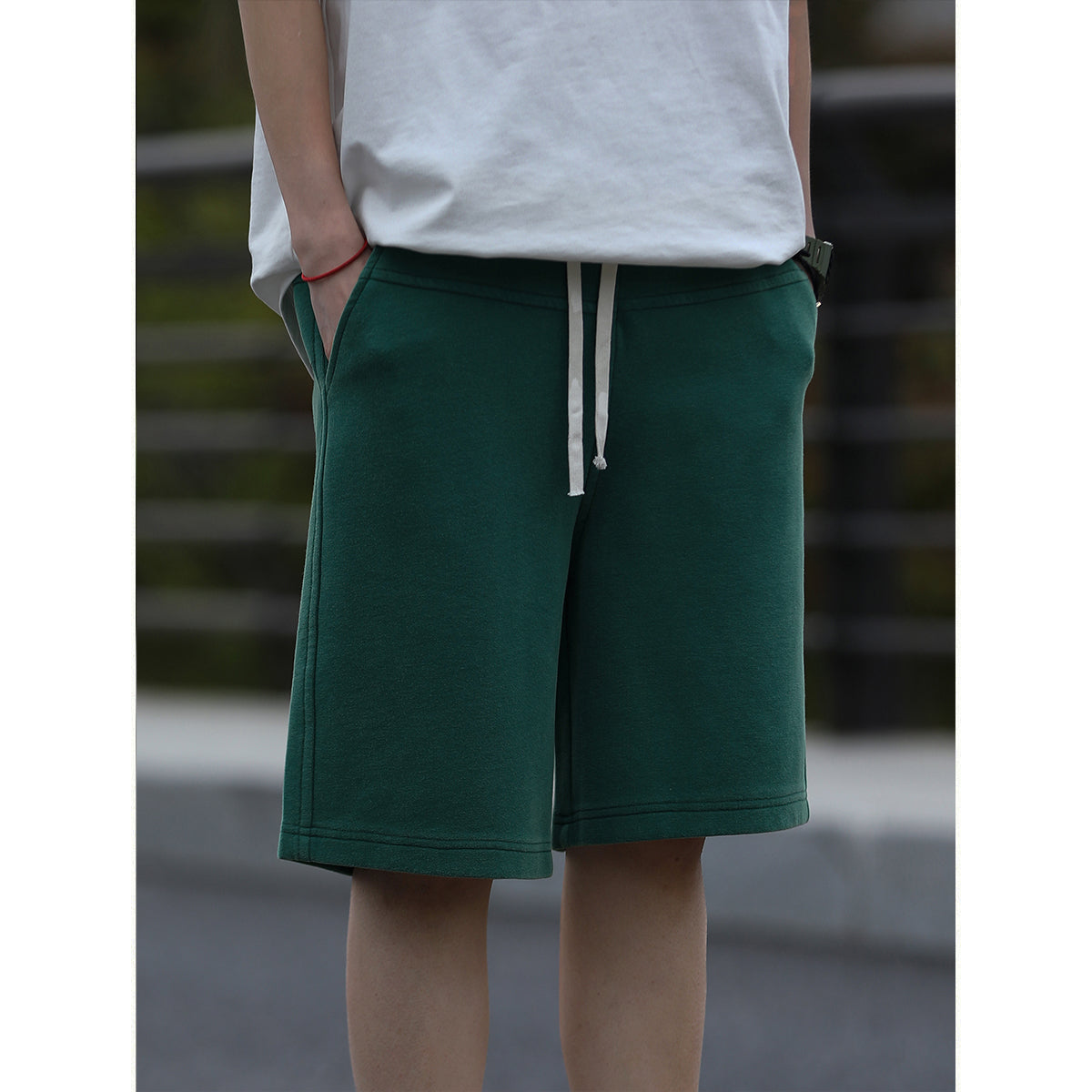 【One blue Shop】夏にぴったりのゆったりとした五分丈スポーツショーツ LS051403