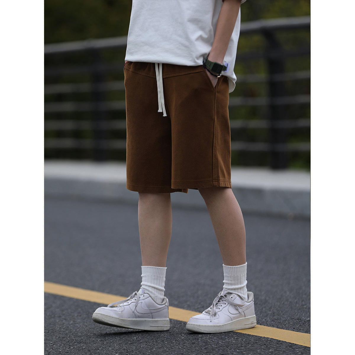 【One blue Shop】夏にぴったりのゆったりとした五分丈スポーツショーツ LS051403