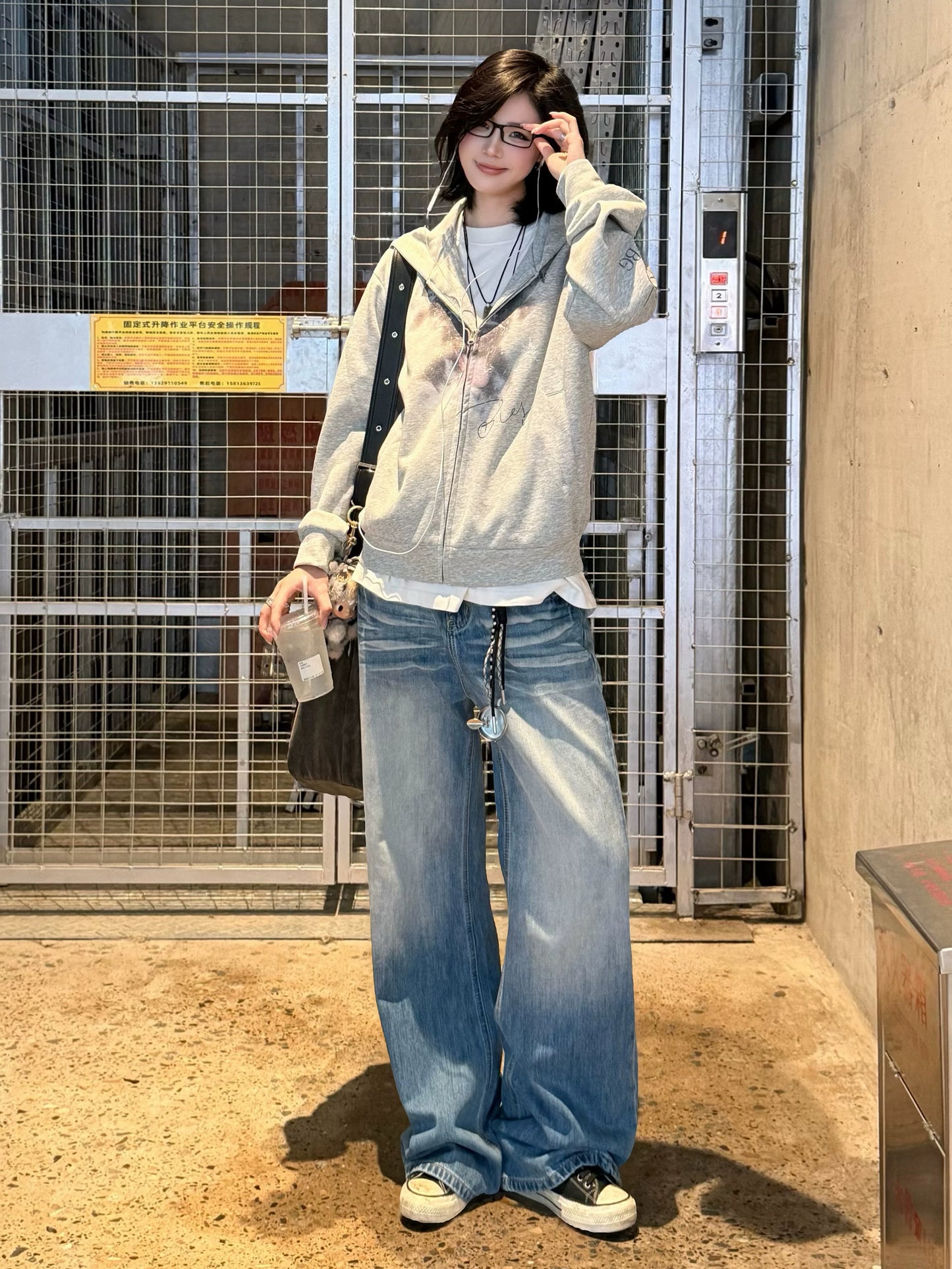 【Oneblue Shop】コントラストフェードワイドデニムパンツ / CONTRAST FADE WIDE DENIM PANTS 260988