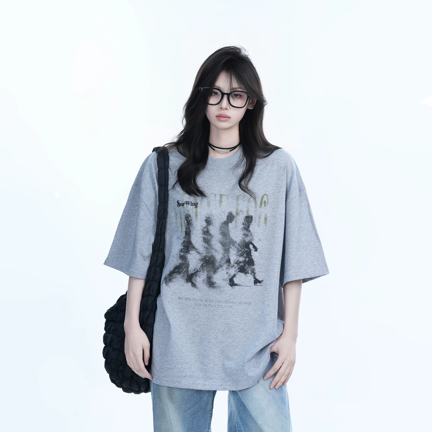 【Oneblue Shop】ブラック 半袖 クルーネック Tシャツ（4Color）241910