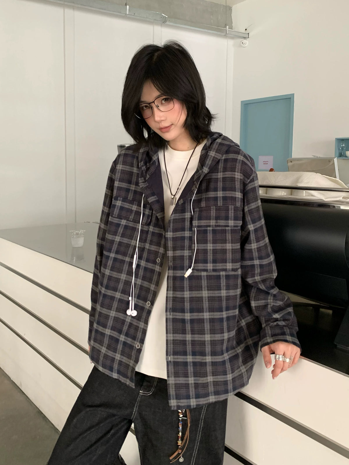 【Oneblue Shop】ダブルポケットフードチェックシャツ / DOUBLE POCKET HOODED PLAID SHIRT 260985