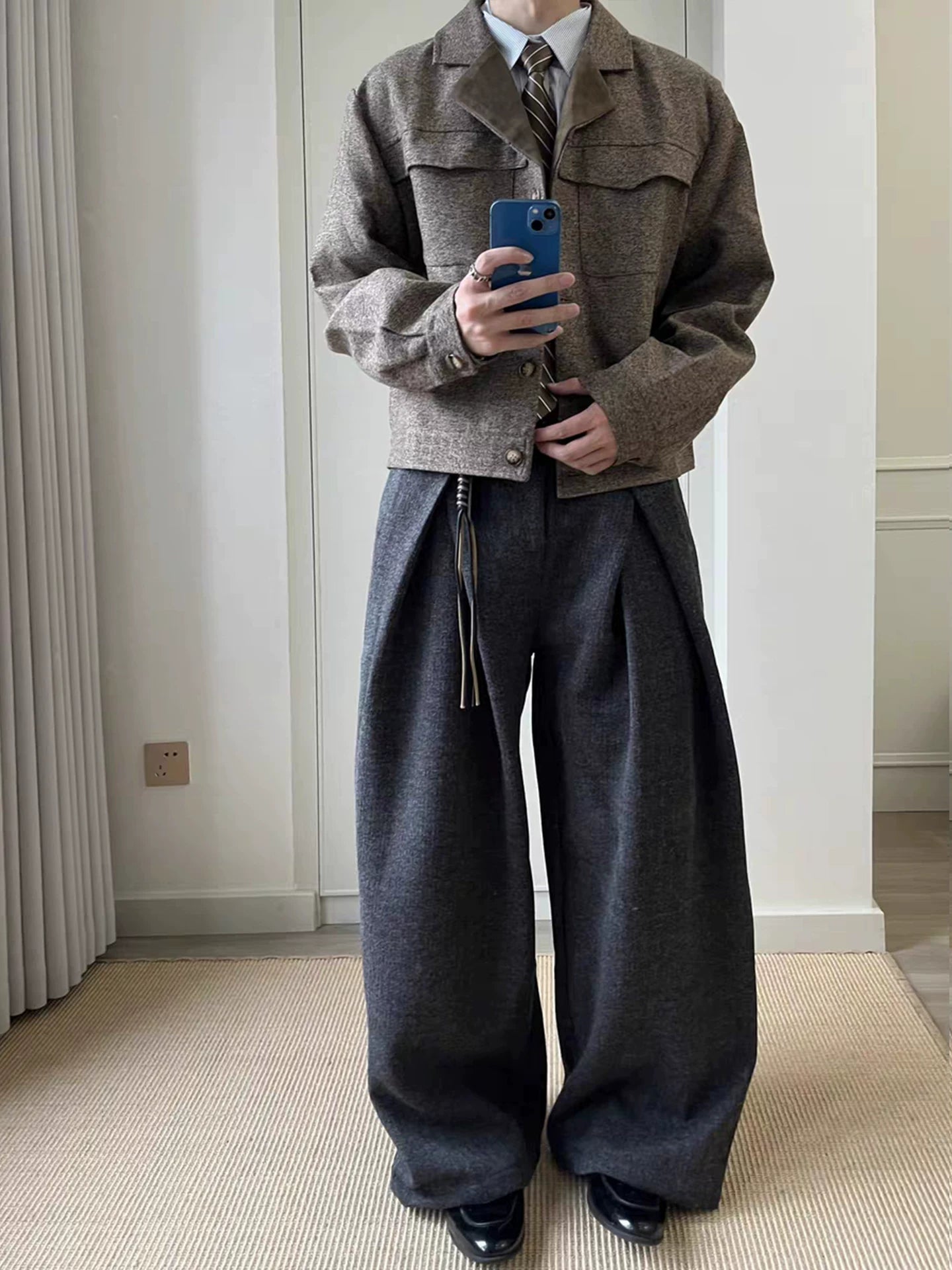 【Oneblue Shop】【UNISEX】ルーズシルエット ワイドスラックス / リラックス ストレートパンツ LS2601092