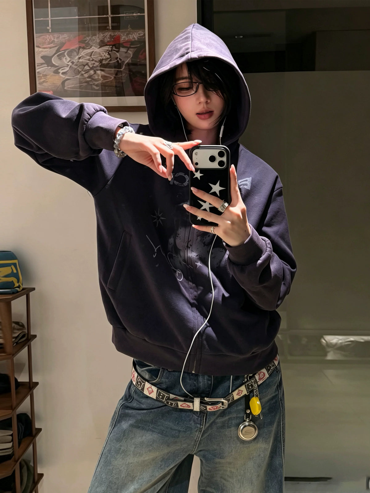 【Oneblue Shop】アニマルスクリプトジップフーディー / ANIMAL SCRIPT ZIP HOODIE 260987