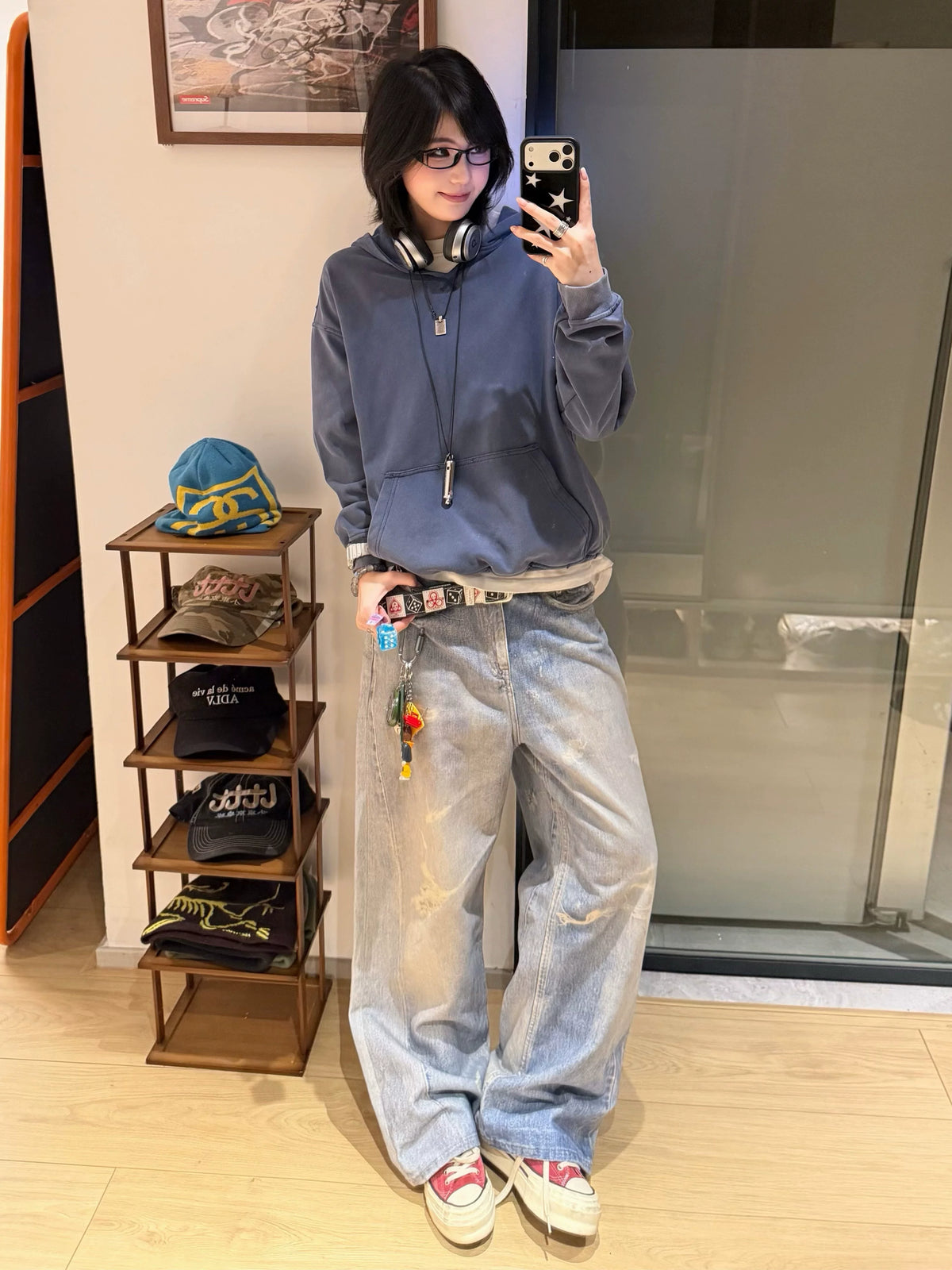 【Oneblue Shop】Vラインウォッシュルーズフーディー / V-LINE WASHED LOOSE HOODIE 260989