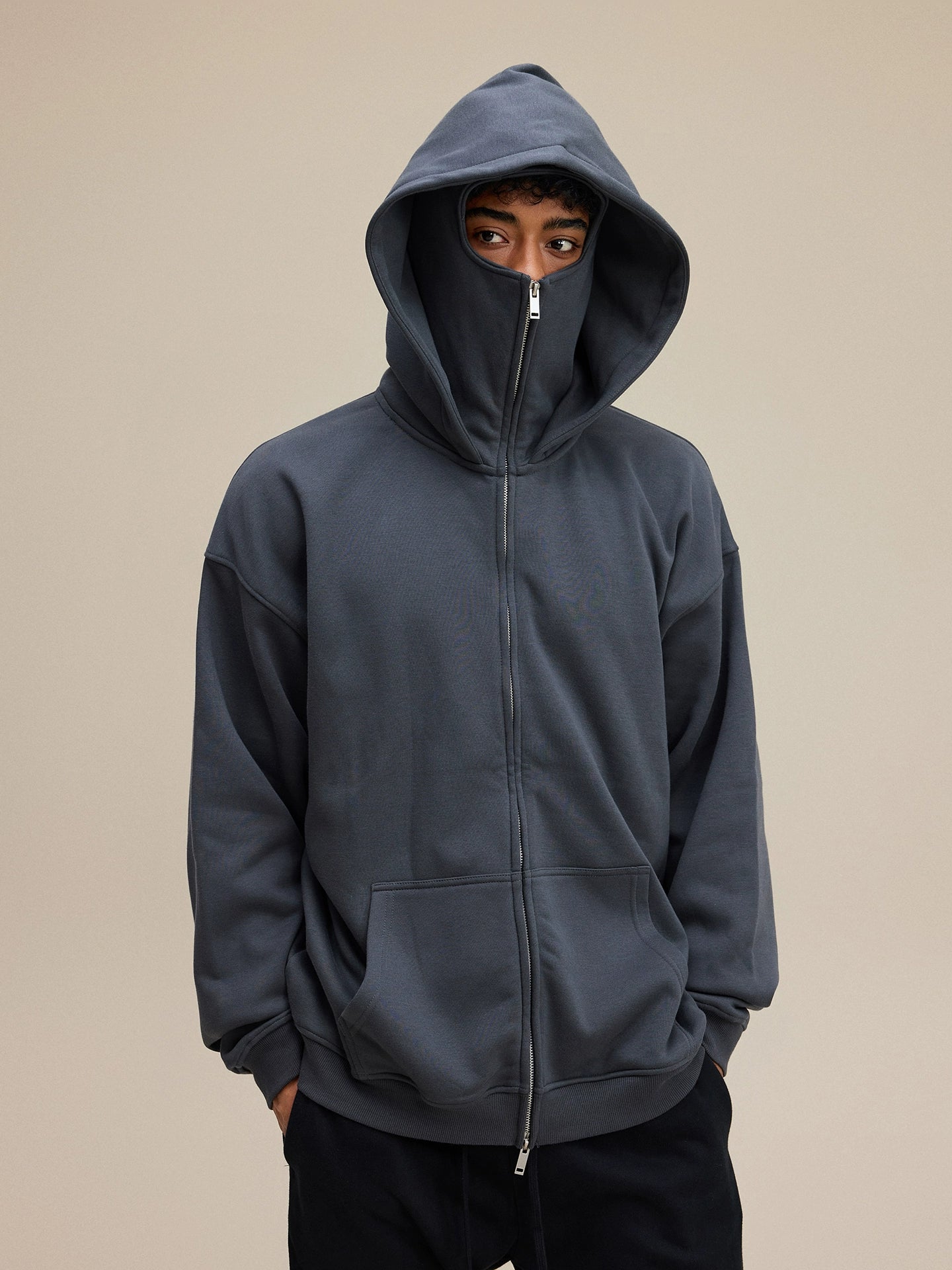 【Oneblue Shop】フード付きスウェット LS2025111701