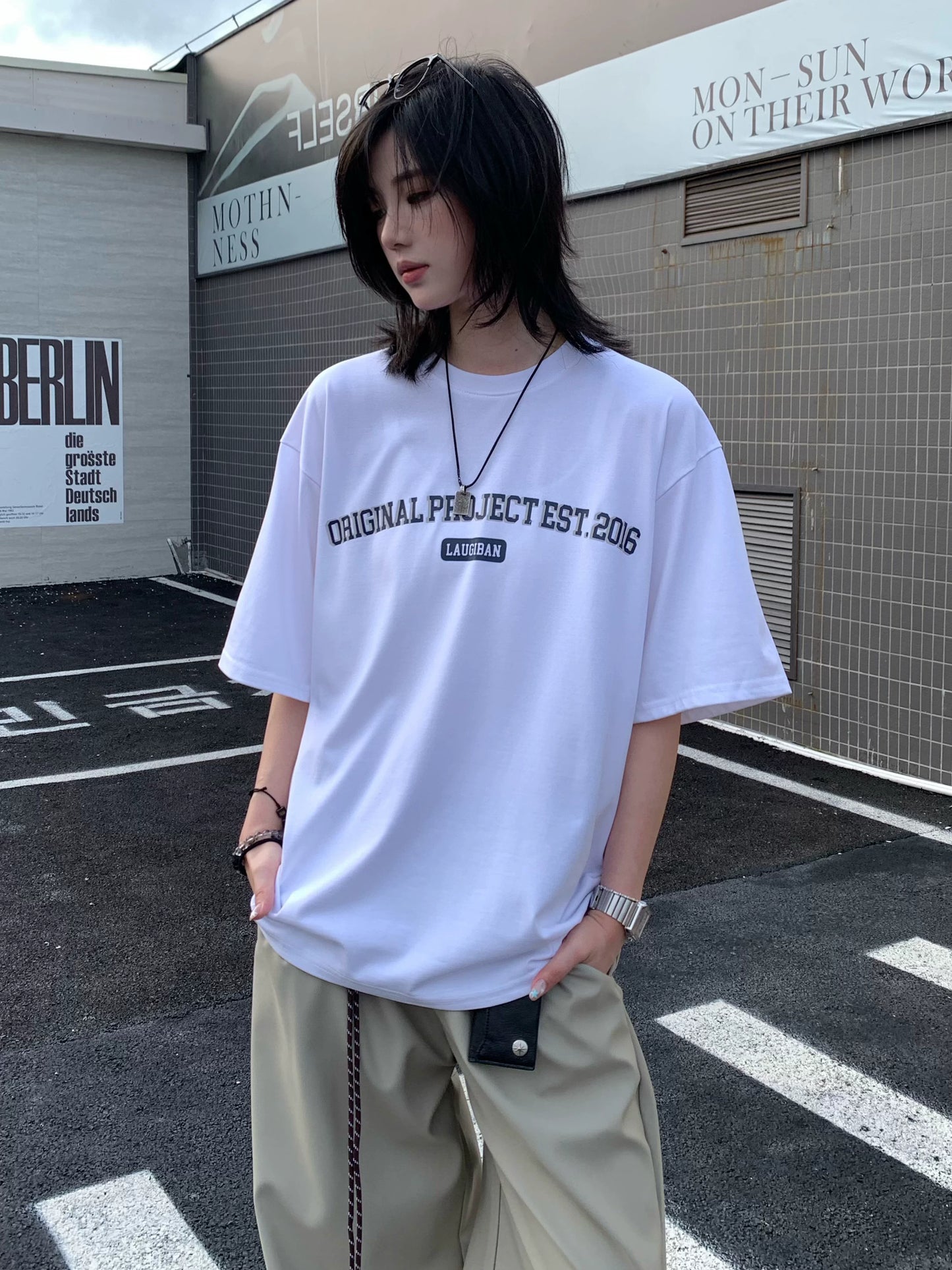 【Oneblue Shop】アーチロゴ オーバーサイズTシャツ / Arch Logo Oversized T-Shirt NS71206