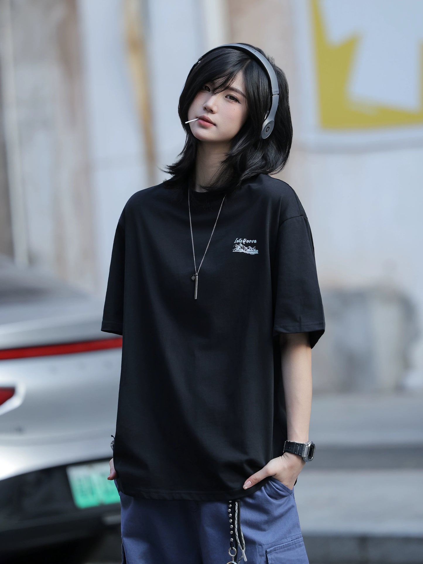 【Oneblue Shop】サマー グラフィックプリント 半袖 Tシャツ（2Colors）241925