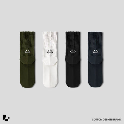 【Oneblue shop】スマイル 刺繍 ソックス（5Colors）240915