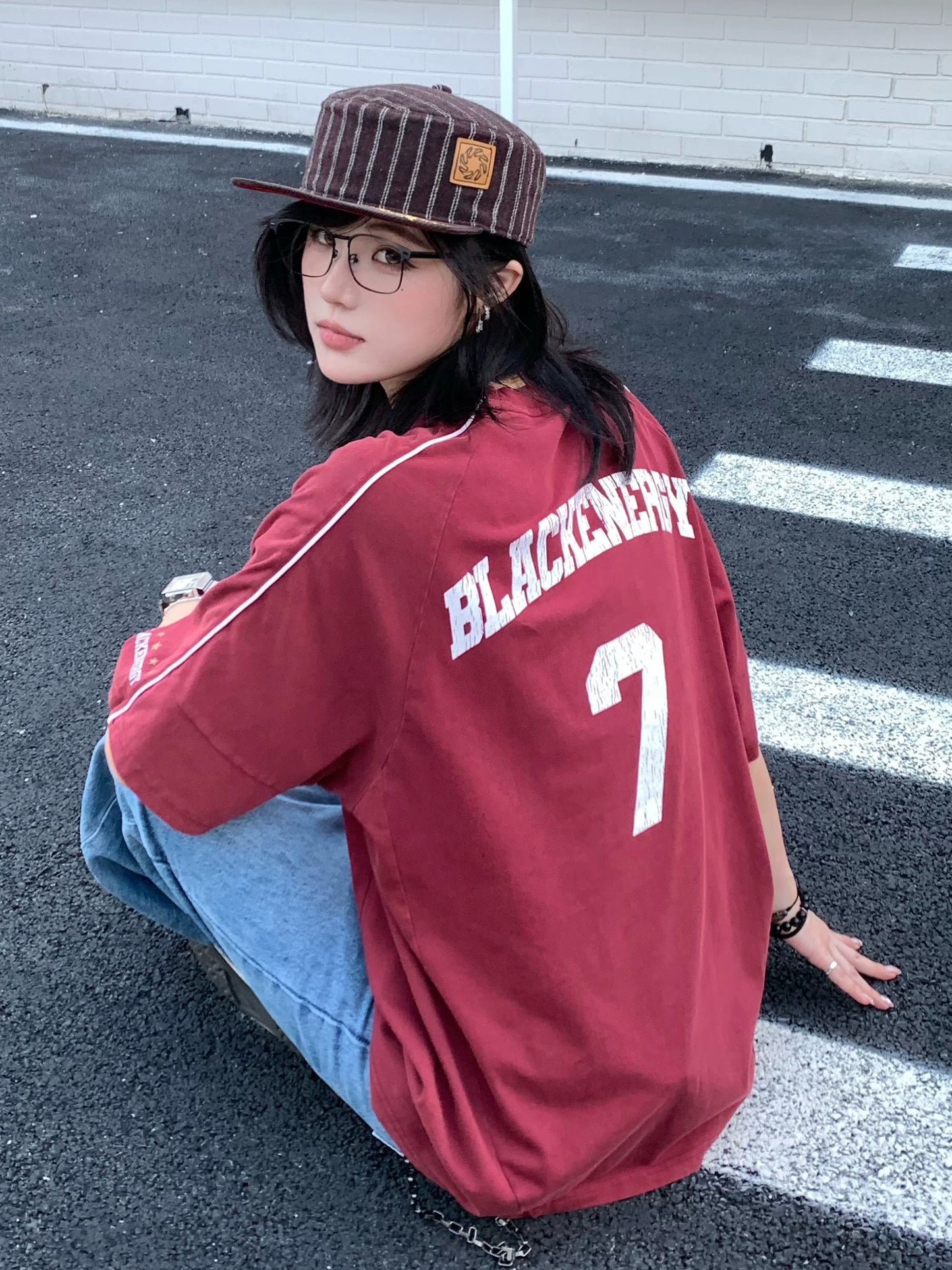【Oneblue Shop】ヴィンテージ カレッジロゴ Tシャツ / Blackenergy Vintage Logo Tee 260111