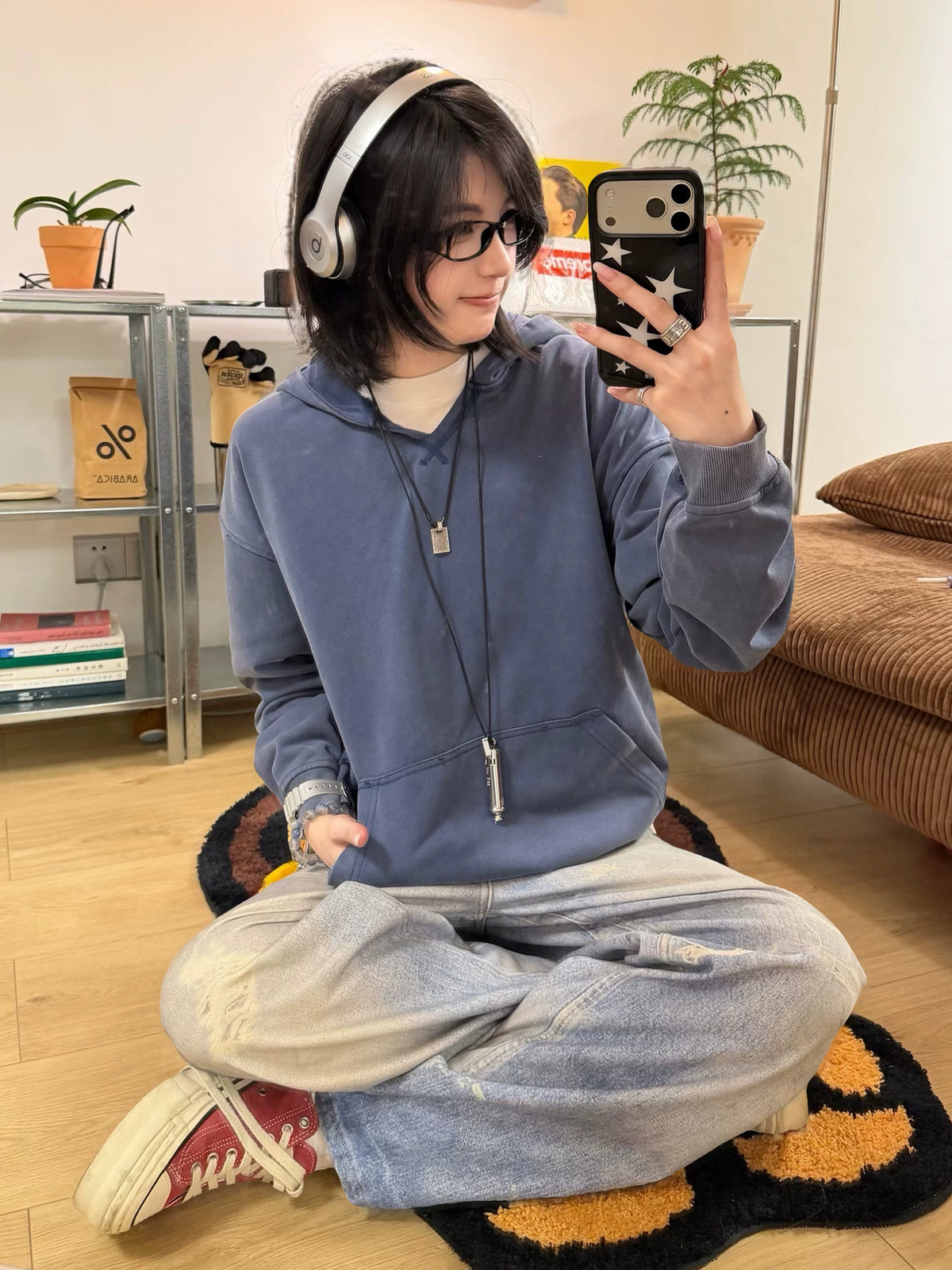 【Oneblue Shop】Vラインウォッシュルーズフーディー / V-LINE WASHED LOOSE HOODIE 260989