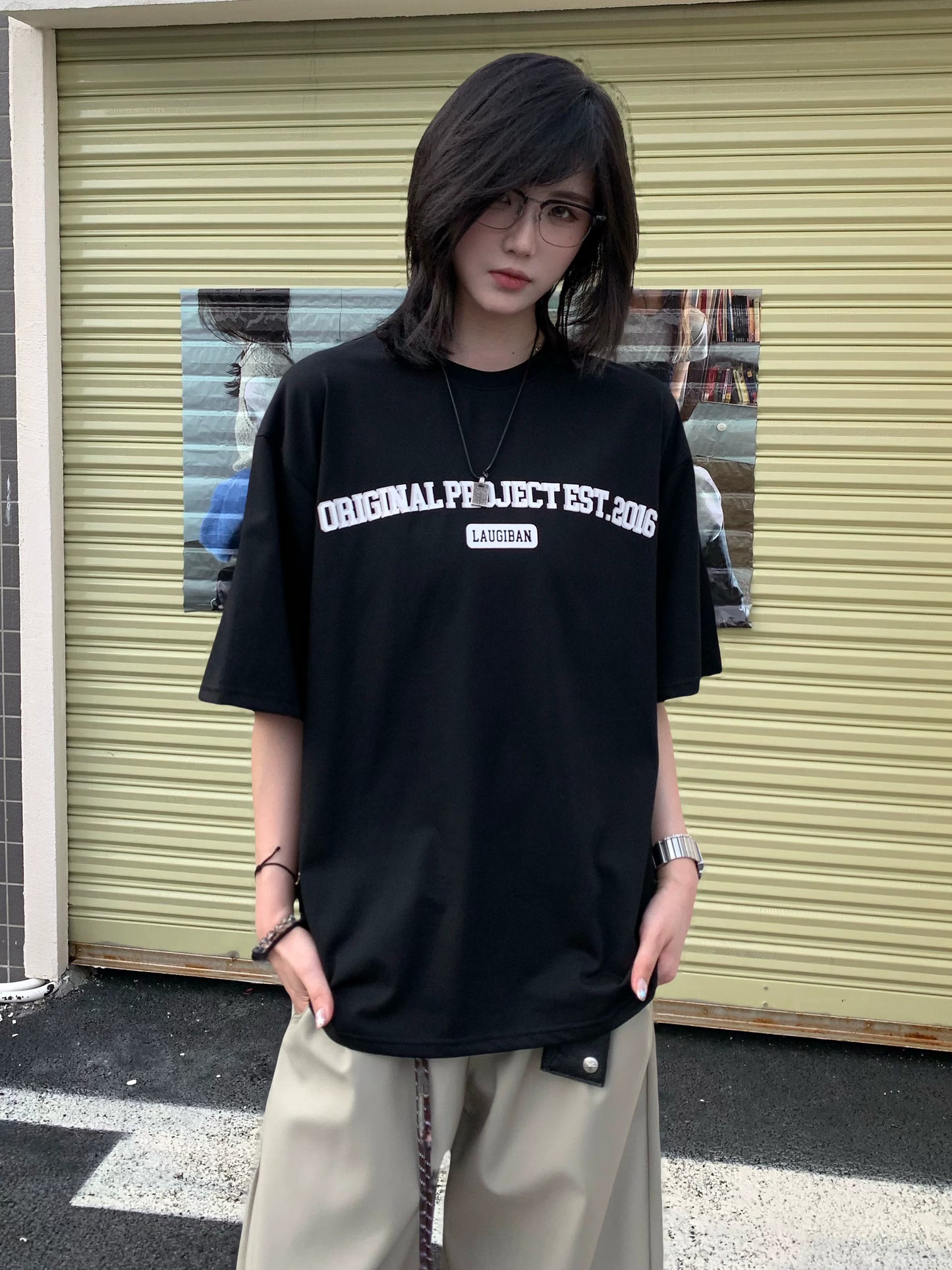 【Oneblue Shop】アーチロゴ オーバーサイズTシャツ / Arch Logo Oversized T-Shirt NS71206
